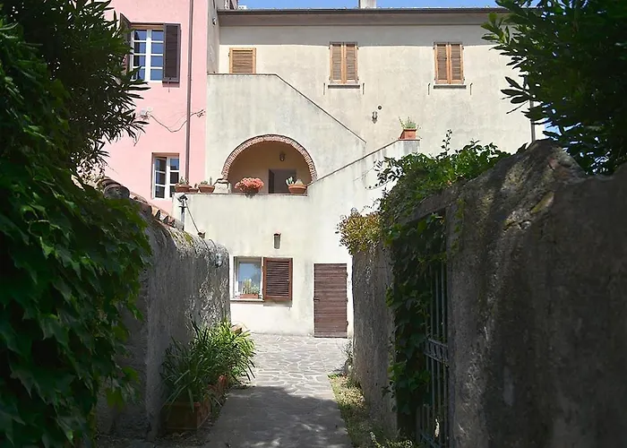 Alloro 2 - Renovated Two-room Appartement