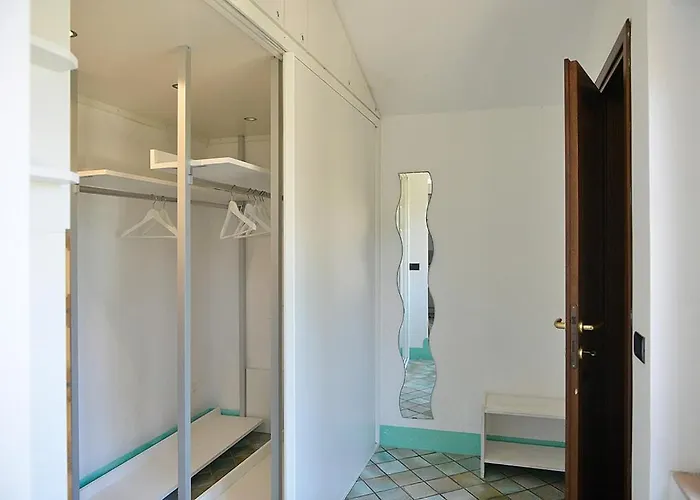 Alloro 2 - Renovated Two-room Lägenhet